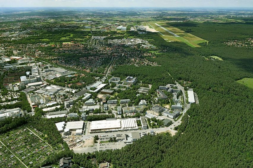 CAMPUS NORDOSTPARK | ANSICHT OSTEN | ILLUSTRATION | QUELLE: RÜSTIG IMMOBILIEN