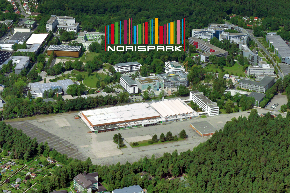 NORISPARK LUFTBILD | GESAMTAREAL VOR BEGINN DER ERSCHLIEßUNGSMAßNAHMEN | QUELLE: HAJO DIETZ